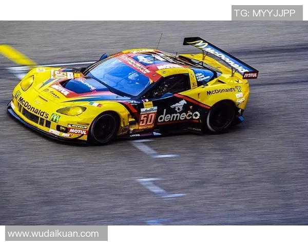 上海足球队在耐力排行榜中荣登第三名展现出强大实力与潜力